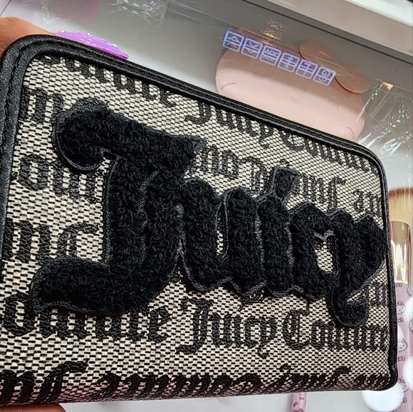 Black Juicy Couture Wallet - Picture 1 of 2